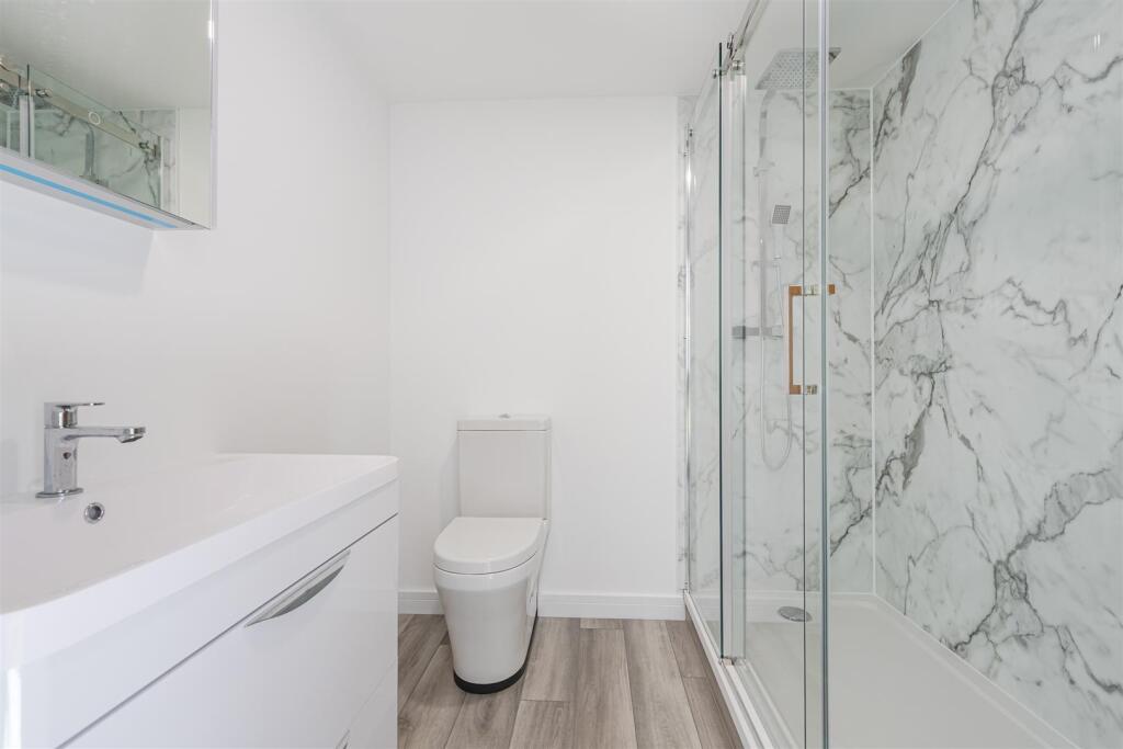 A51 - Higher Bowden Estate, Willow Bank - 250320.j