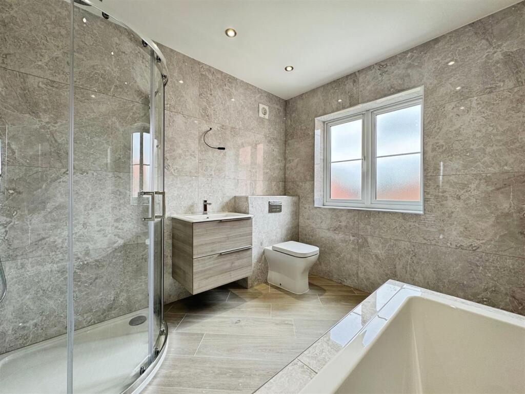 e93d8e20--4C4C-9E20-D6F1741980C9-13396-000009E567A