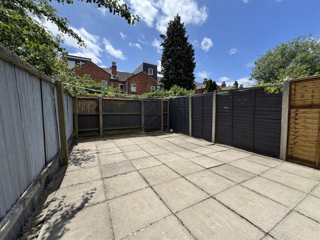 IMG_5560 (Large).JPG