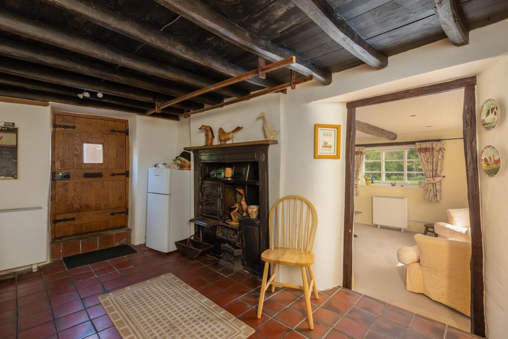 Kitchen to Garden Room