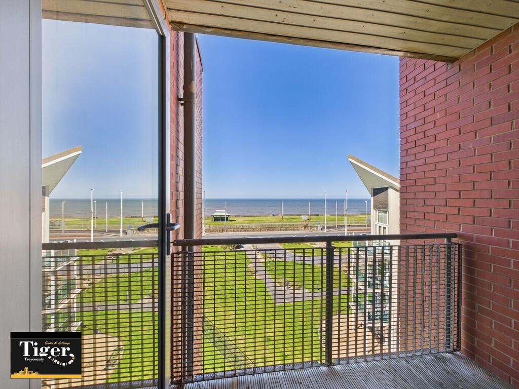 CAM03440G0-PR0304...