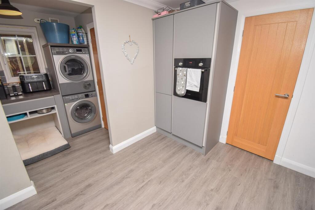 KITCHEN-DINER (5)-2.jpg