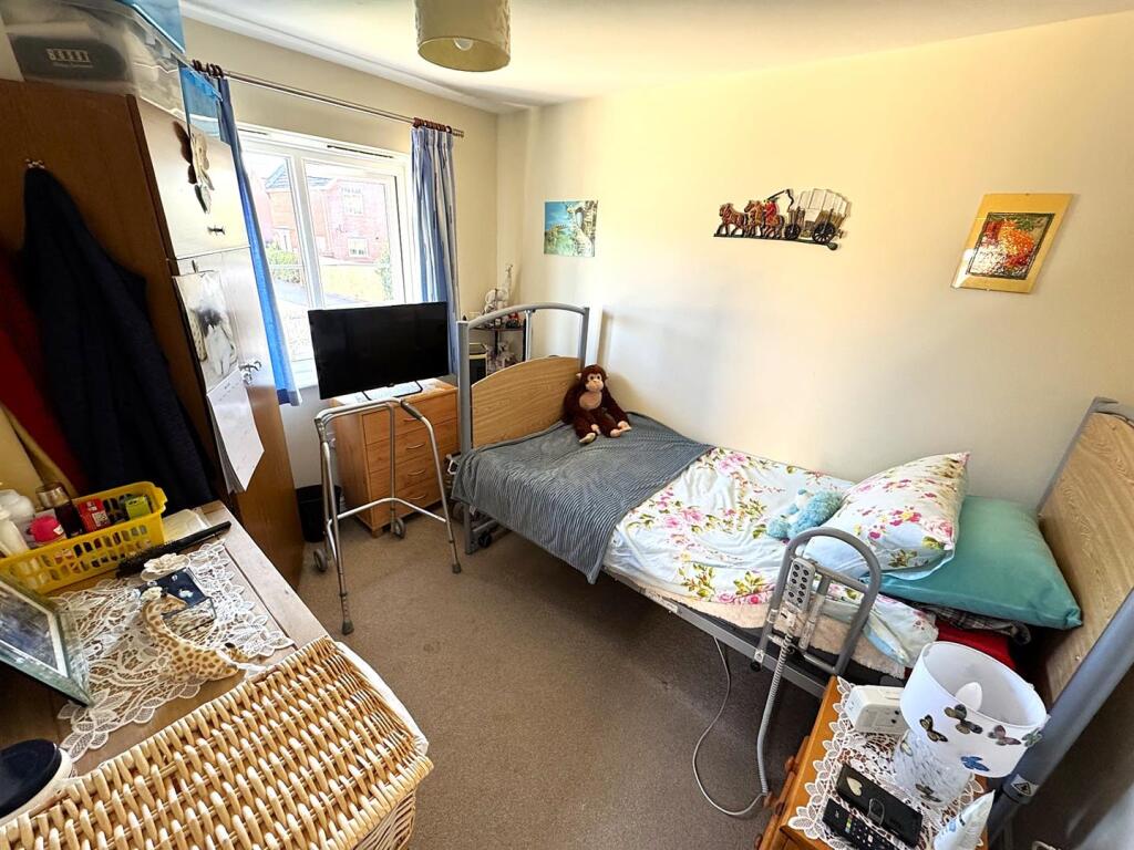 thumbnail_image1 (3).jpg