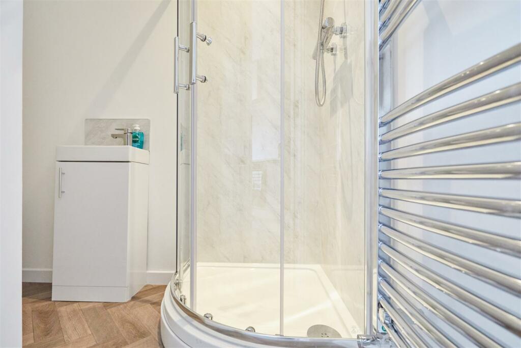 32 Sumpter Road 18.jpg