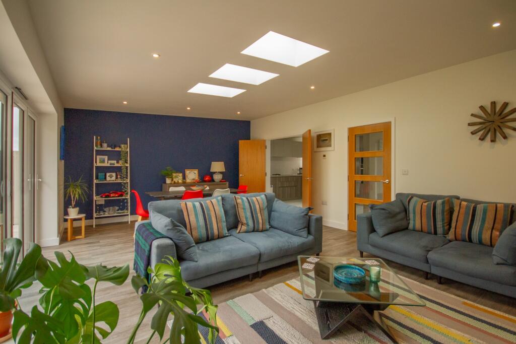 TPS 01208 872 728-11