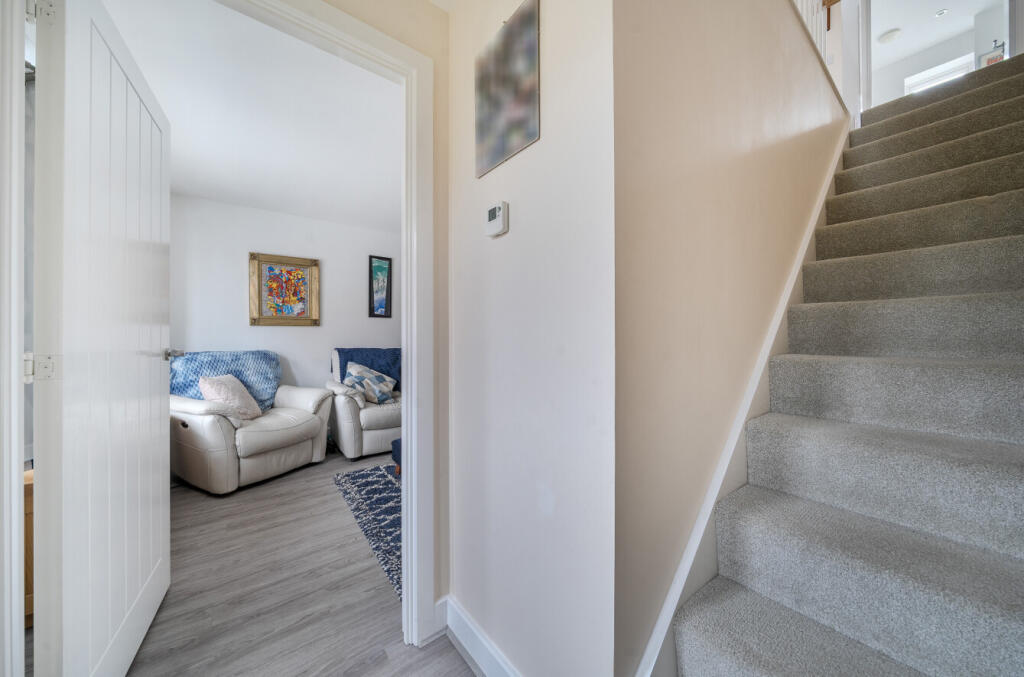 1381517-3-6944152...