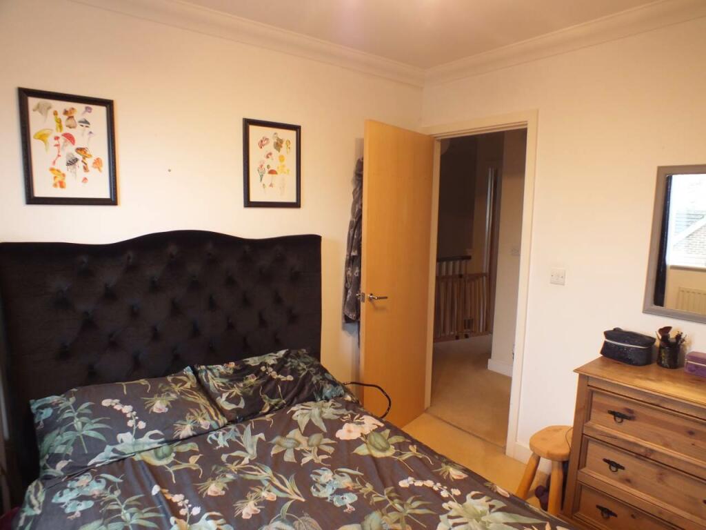Rear double bedroom2