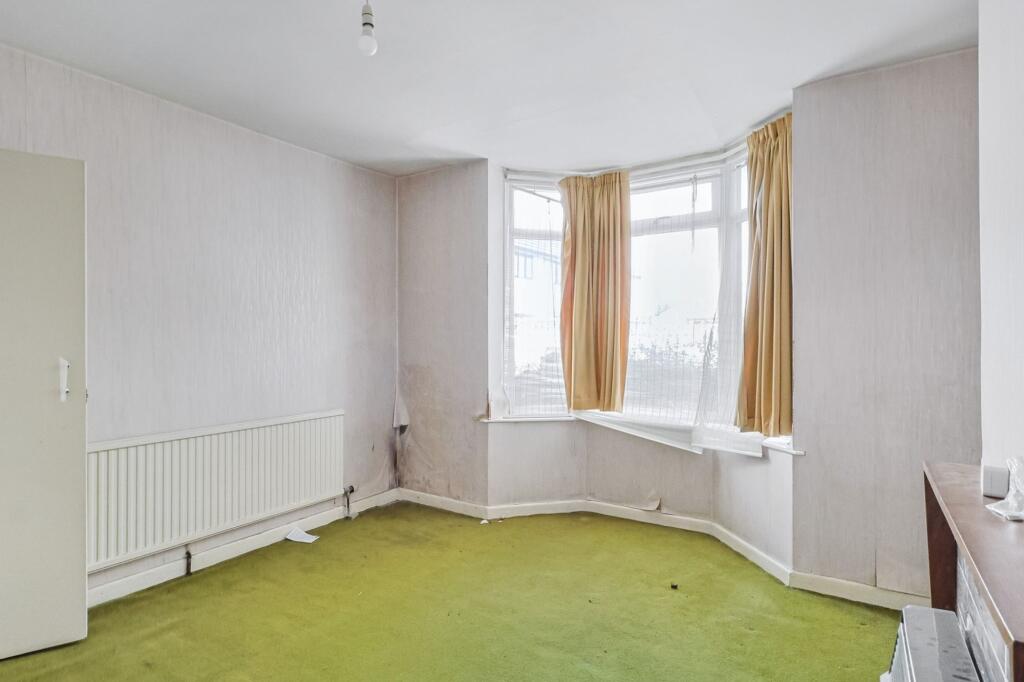 7 Oldfield Road, Westbury, Wiltshire BA13 3LA