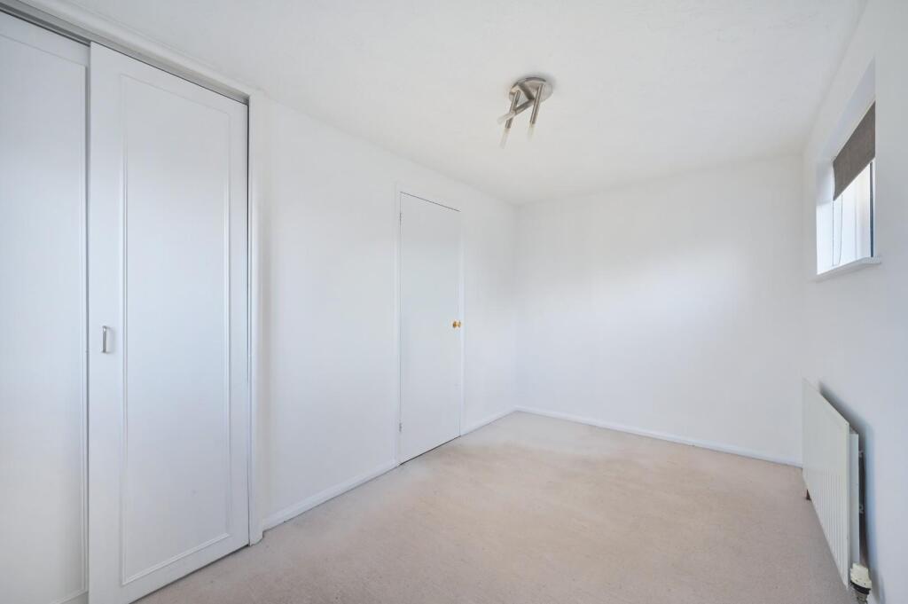 MORSTON CLOSE (13).jpg