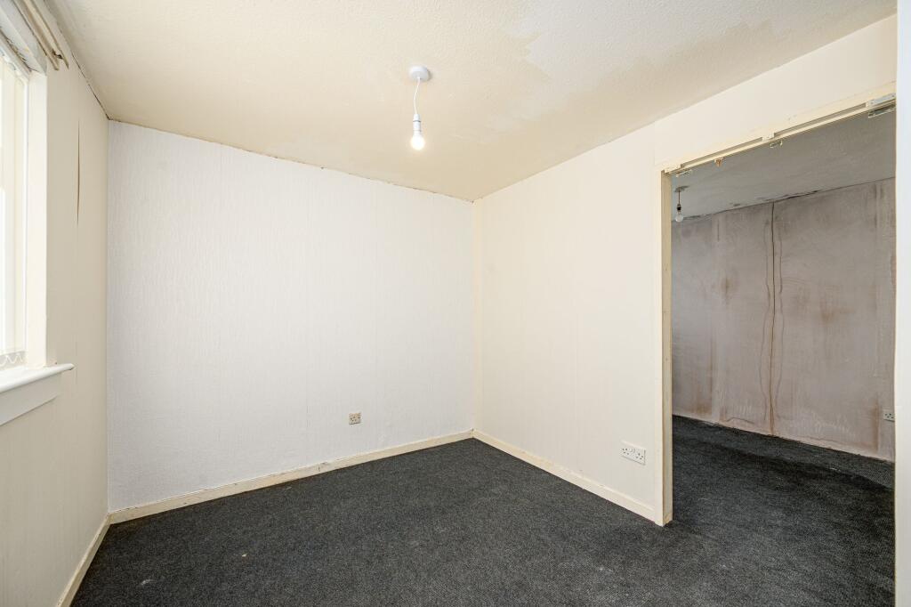 Bedroom Two (1)