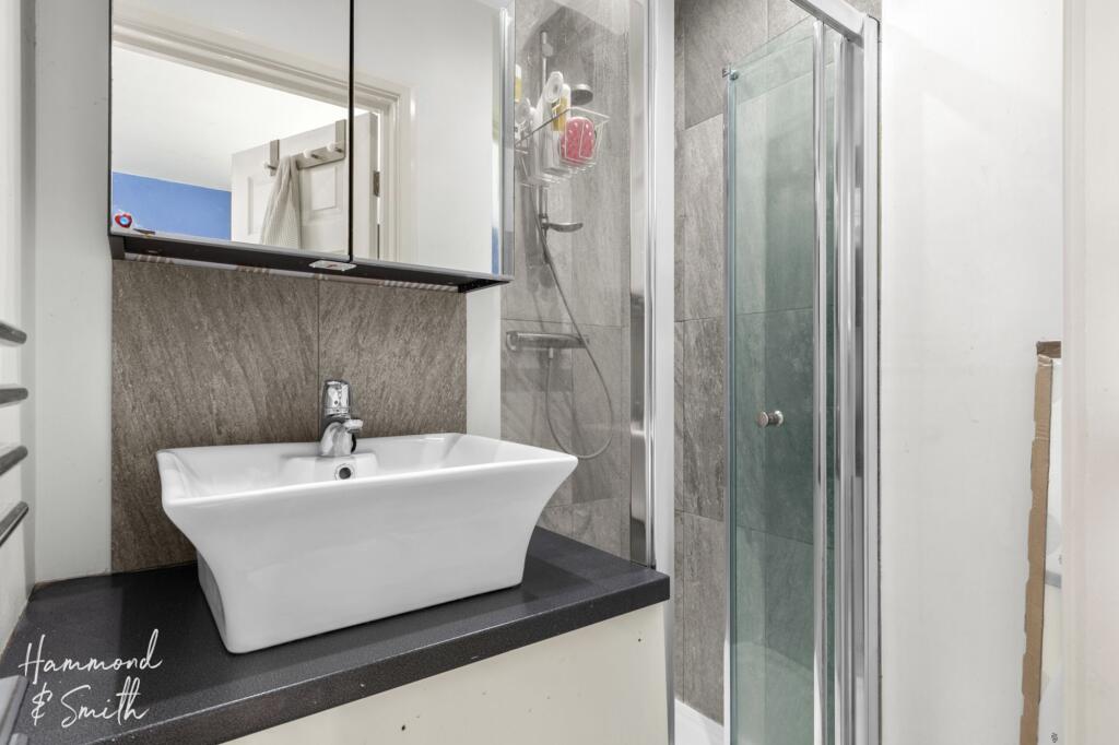 Ensuite