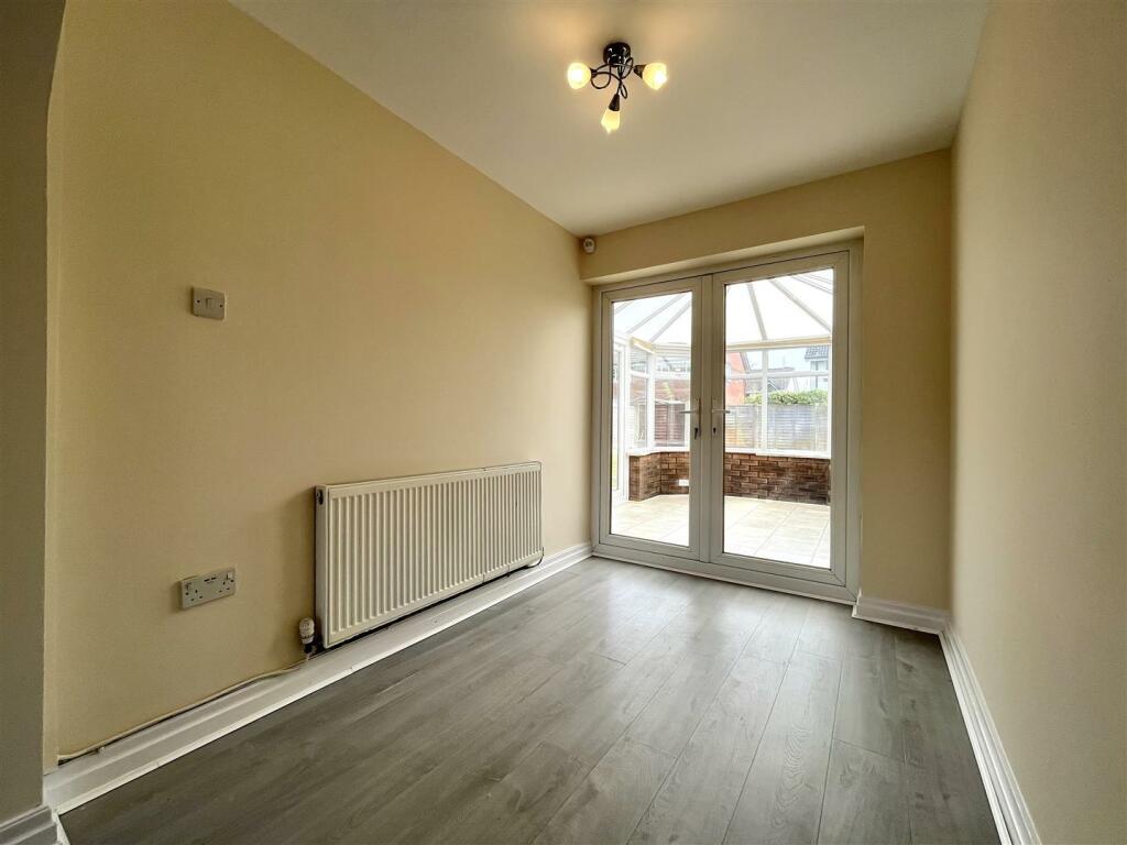 Dining Area Aspect 2