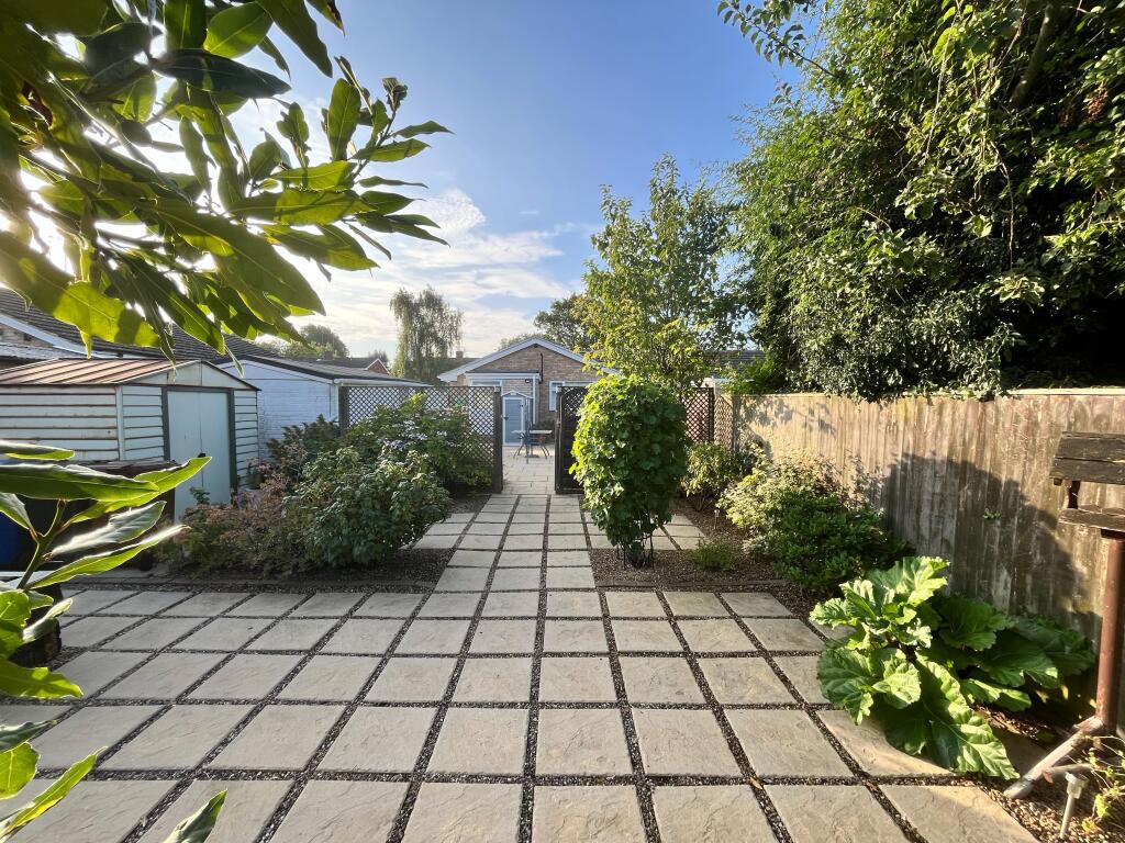 GARDEN
