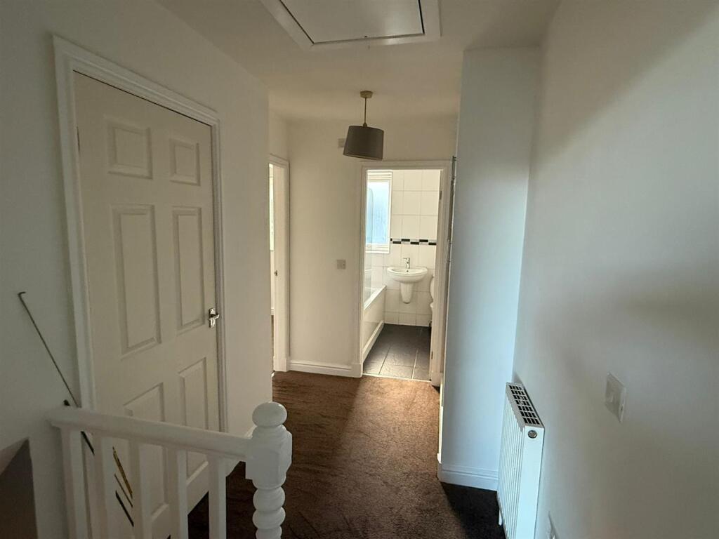 WhatsApp Image 2025-11-25 at 15.11.58.jpeg