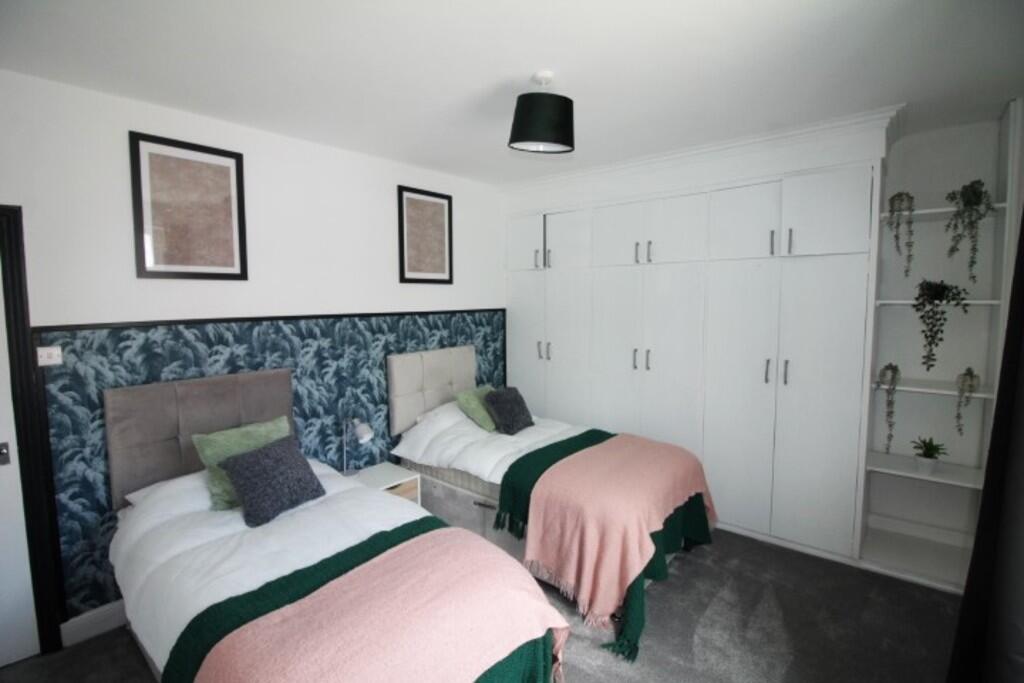 bed 1