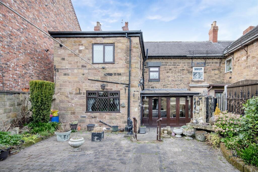 DSC_6062 copy_outdoor.jpg