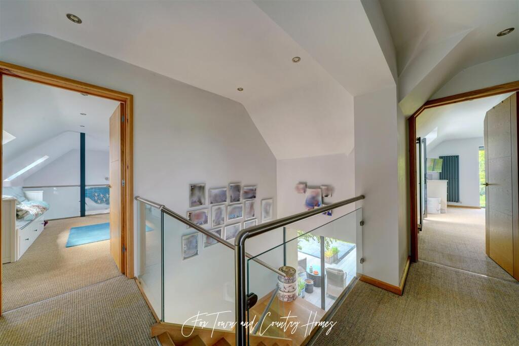 The Lake House (39).jpg