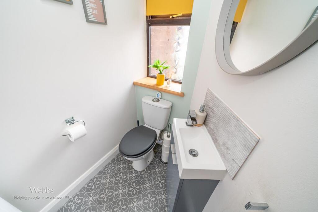 © Webbs Estate Agents © (128 of 217).jpg