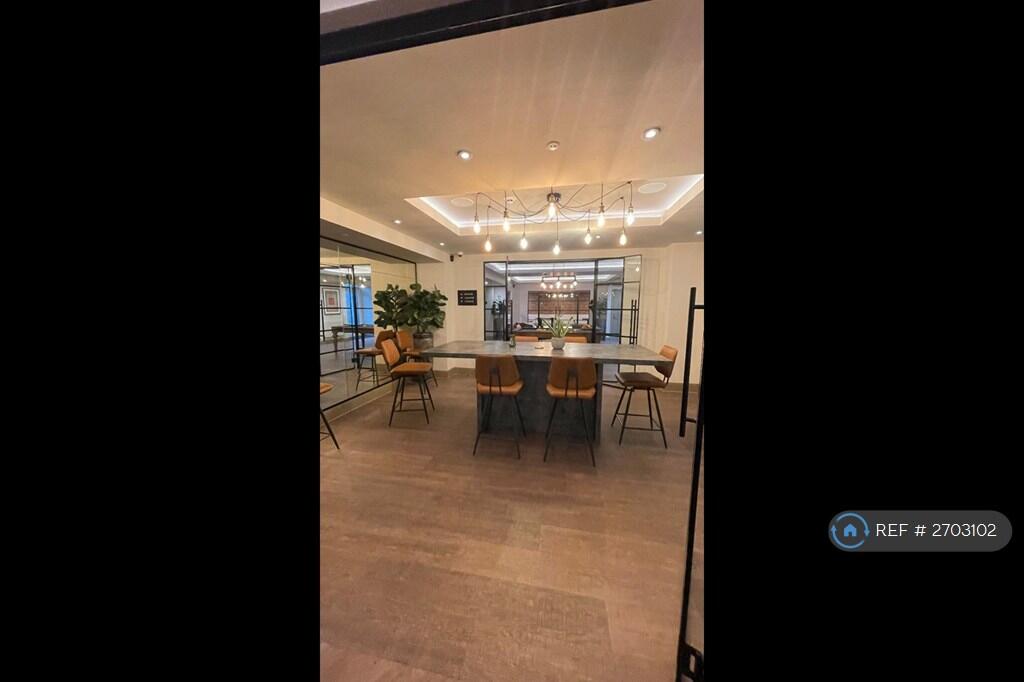 Entertainment Area 