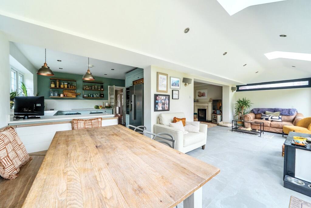 Family/Dining Area