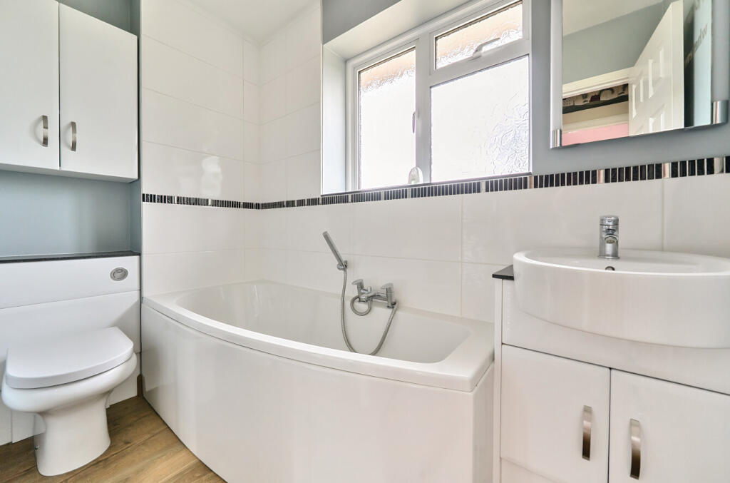 1343190-2-68a3367...