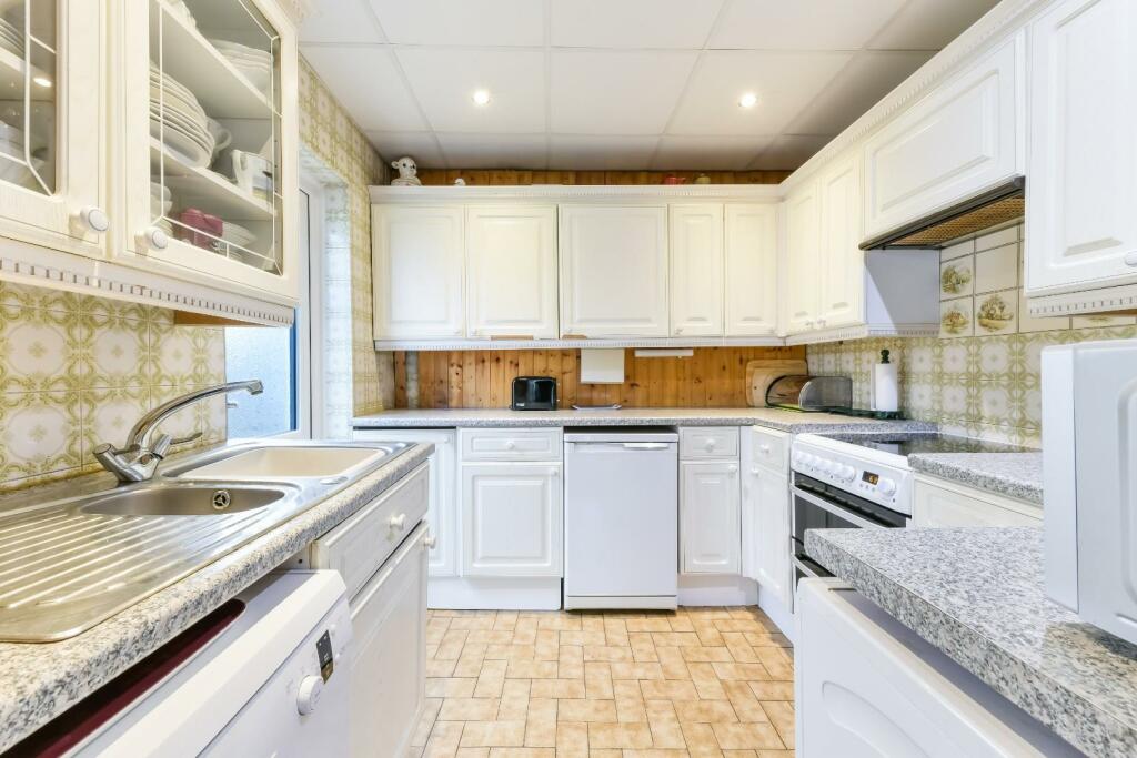 FRANCIS CLOSE, 165- (7).jpg