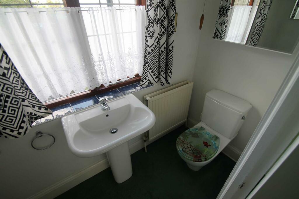 CLOAKROOM/WC