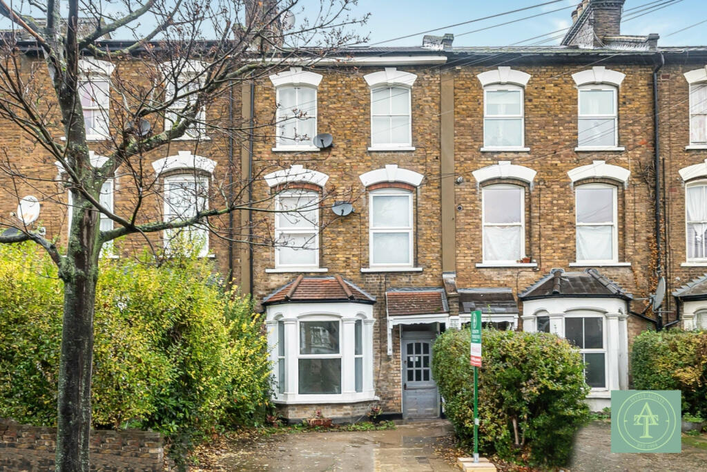 White Hart Lane, Wood Green, London, N22