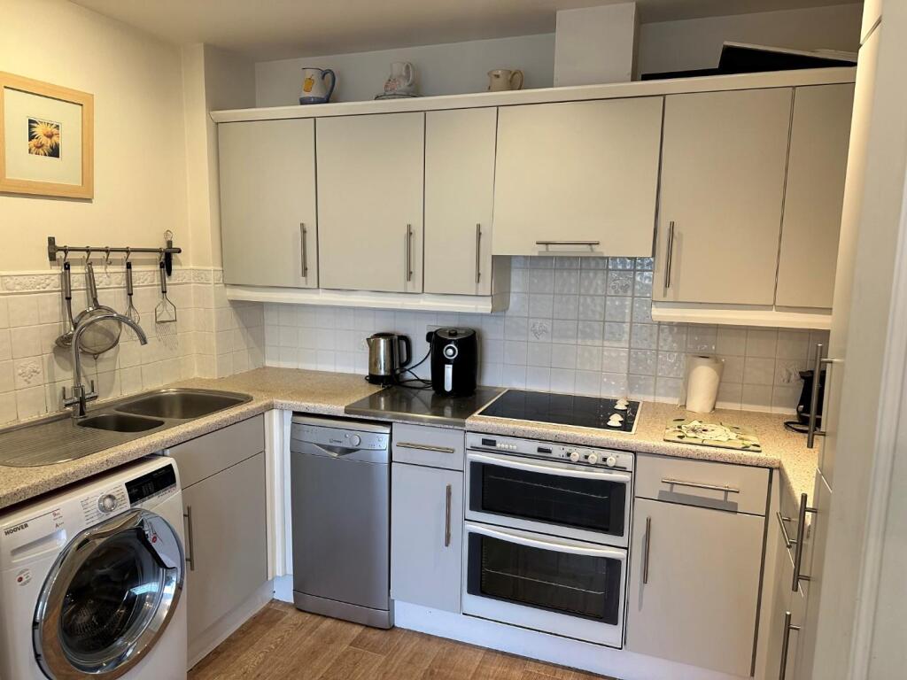 Kitchen.jpg