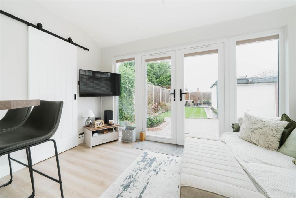 Open Plan Kitchen-6.jpg