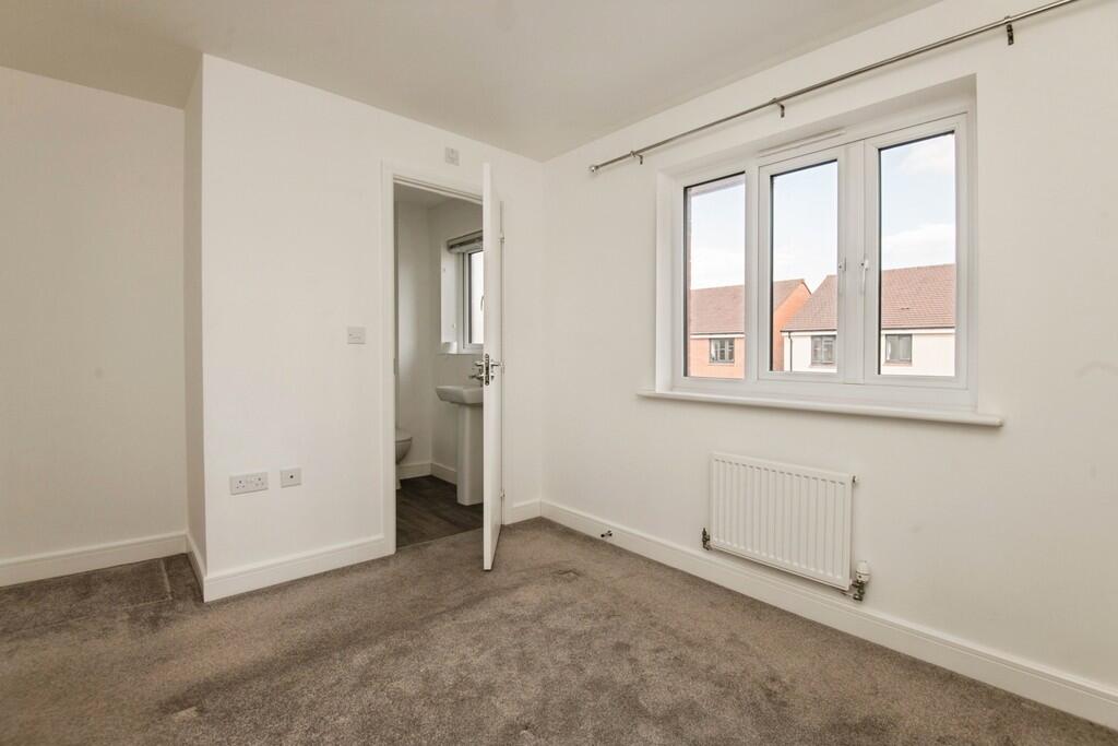 7oldshowfieldway-...