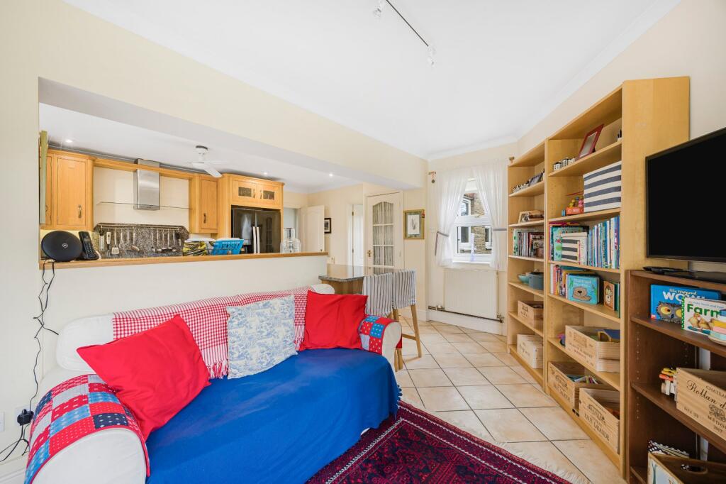 Kitchen Family Room
