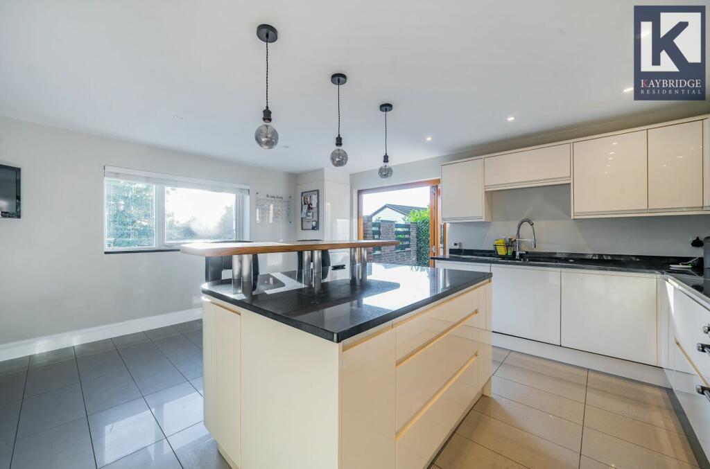 Parklands Way, Worcester Park