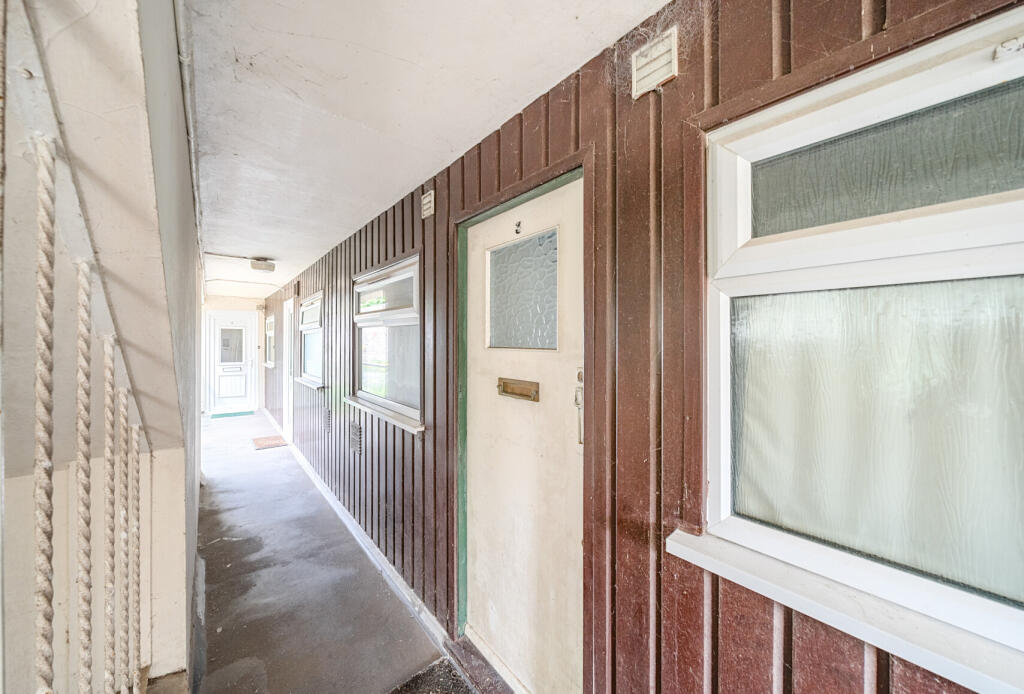 1329303-13-688105...