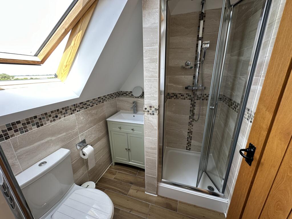 En-Suite.JPG
