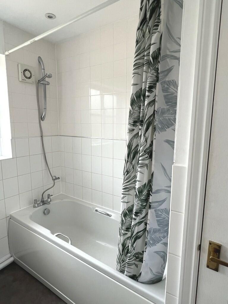 BATHROOM-2