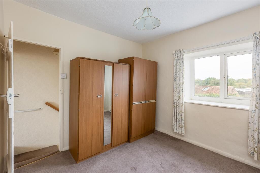 Scarborough Road 53 Bedroom 2-2.jpg