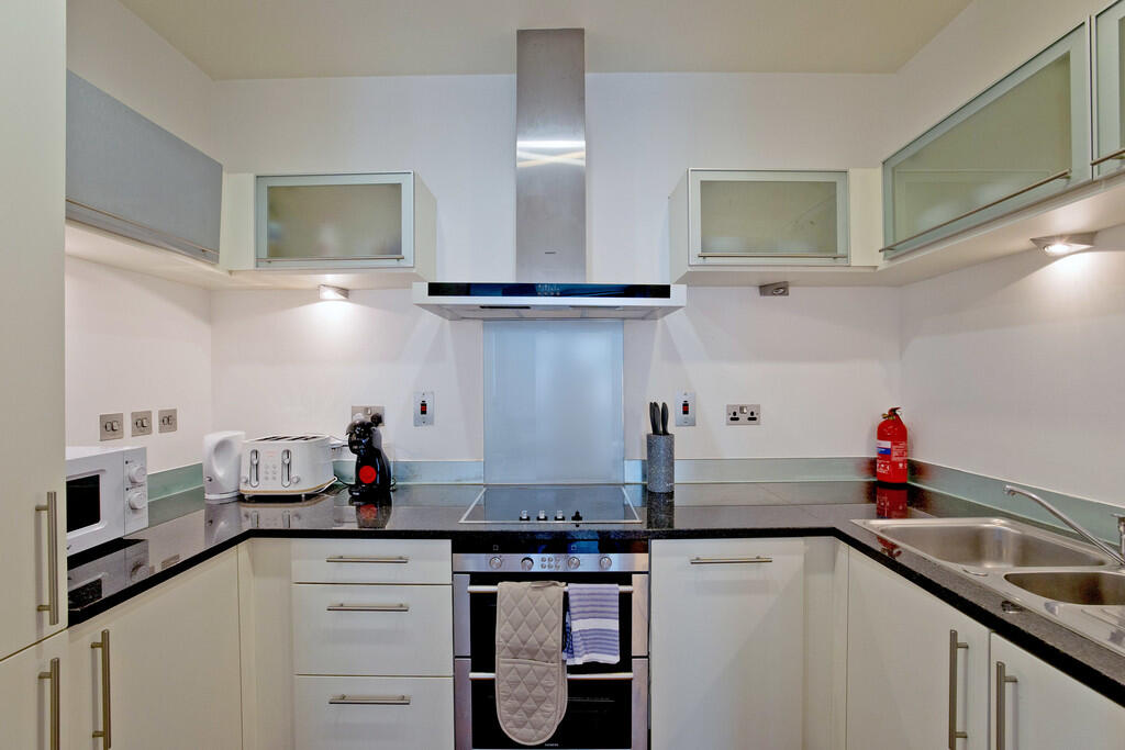 Discovery 114-406...