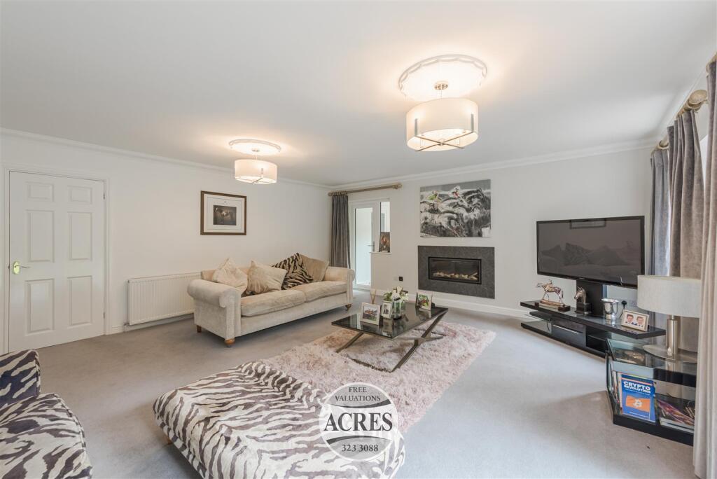 TheSpinney (13) (Large).jpg