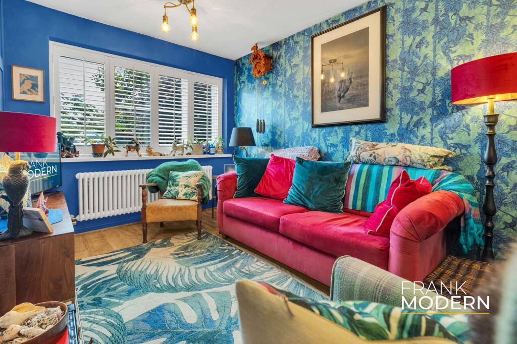 Sitting Room / Bedroom Five