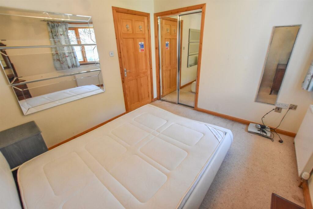 BEDROOM FOUR (2)-2 EDIT.jpg