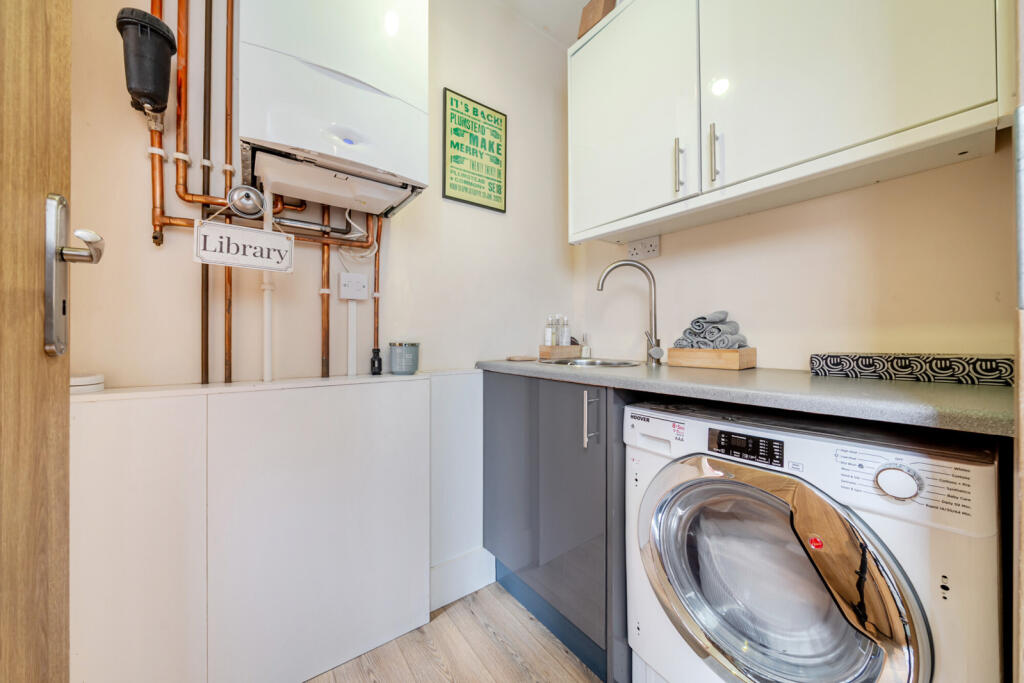 1356801-14-68cbd7...