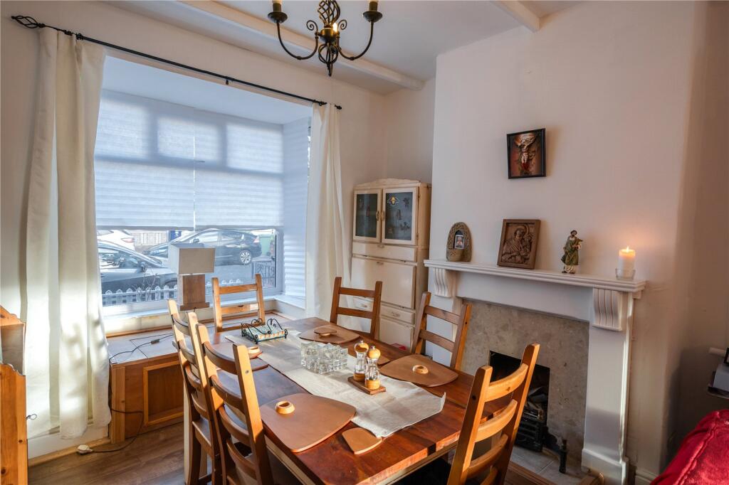 Living/Dining Room