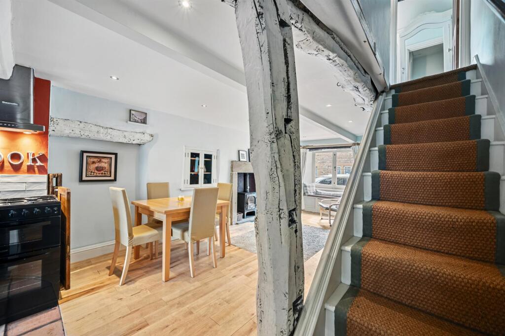 Saxton Mee Bobbin Cottage 0025.jpg