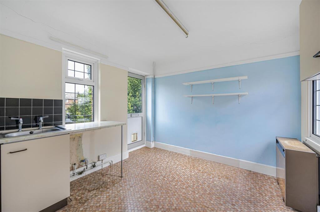 Photo 11-12-2025, 11 51 23.JPG