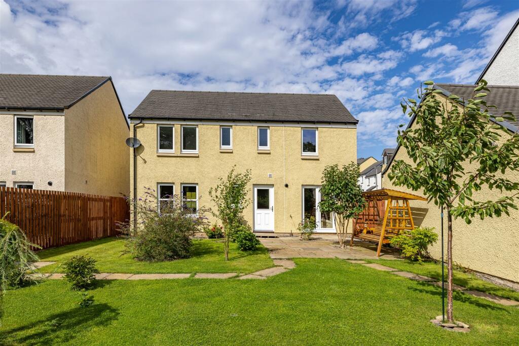 38 Knoll Park Galashiels 60.JPG