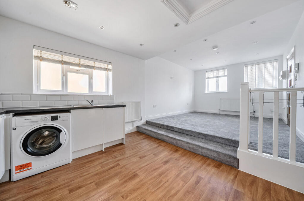 1342211-3-689f268...