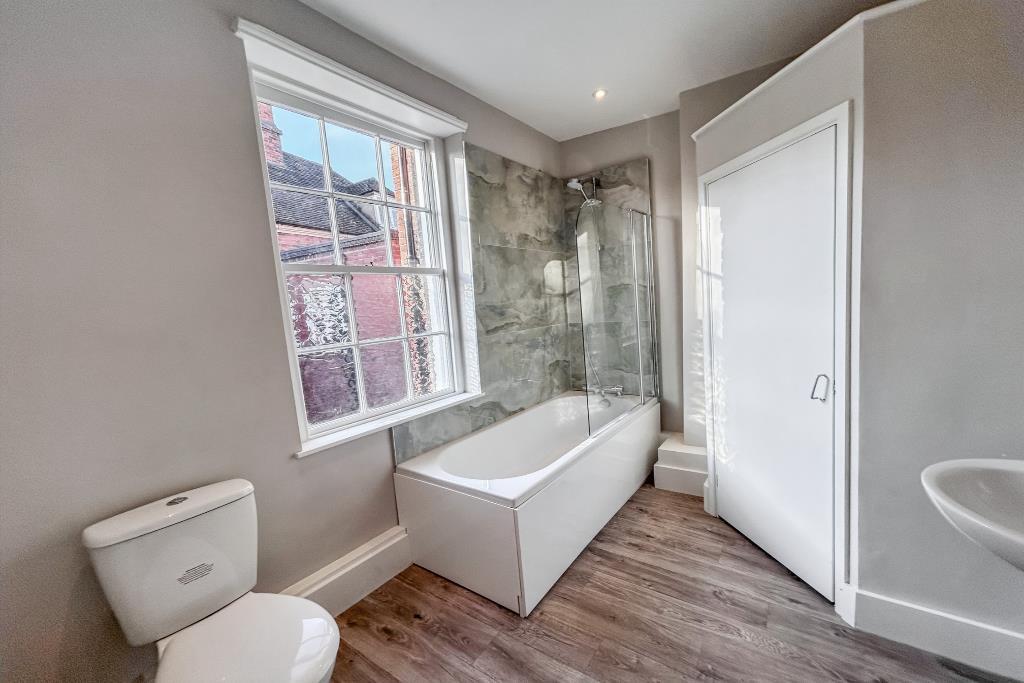 bath1 (Portal Size).jpg