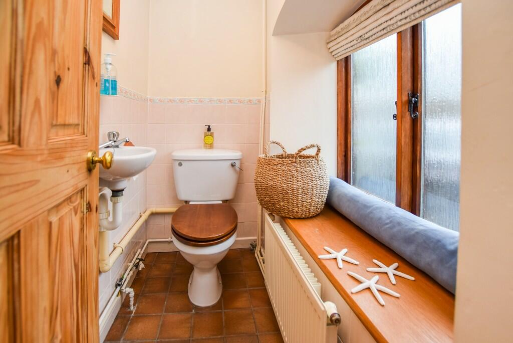 Downstairs wc