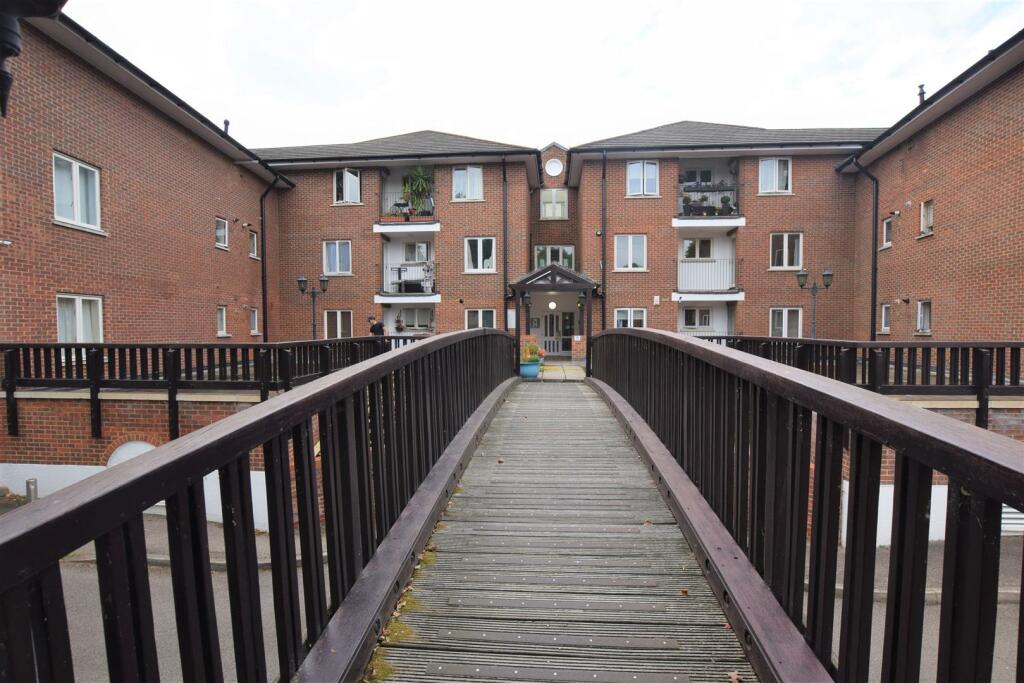 External 2.jpg